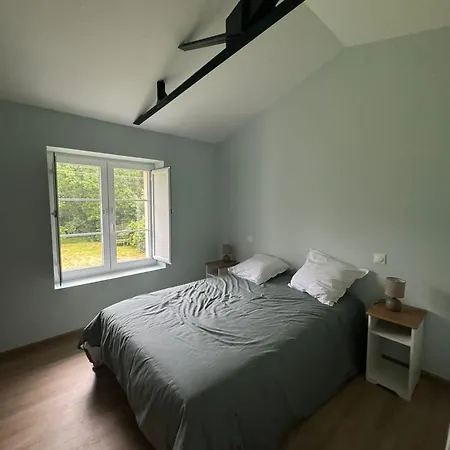 Maison Entre Terre Et Holiday home Curzon