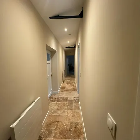 Maison Entre Terre Et Curzon