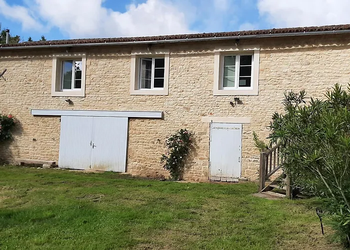 Maison Entre Terre Et Curzon